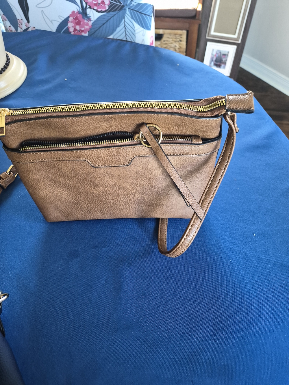 Classic Brown Crossbody Bag with Front Zip Pocket